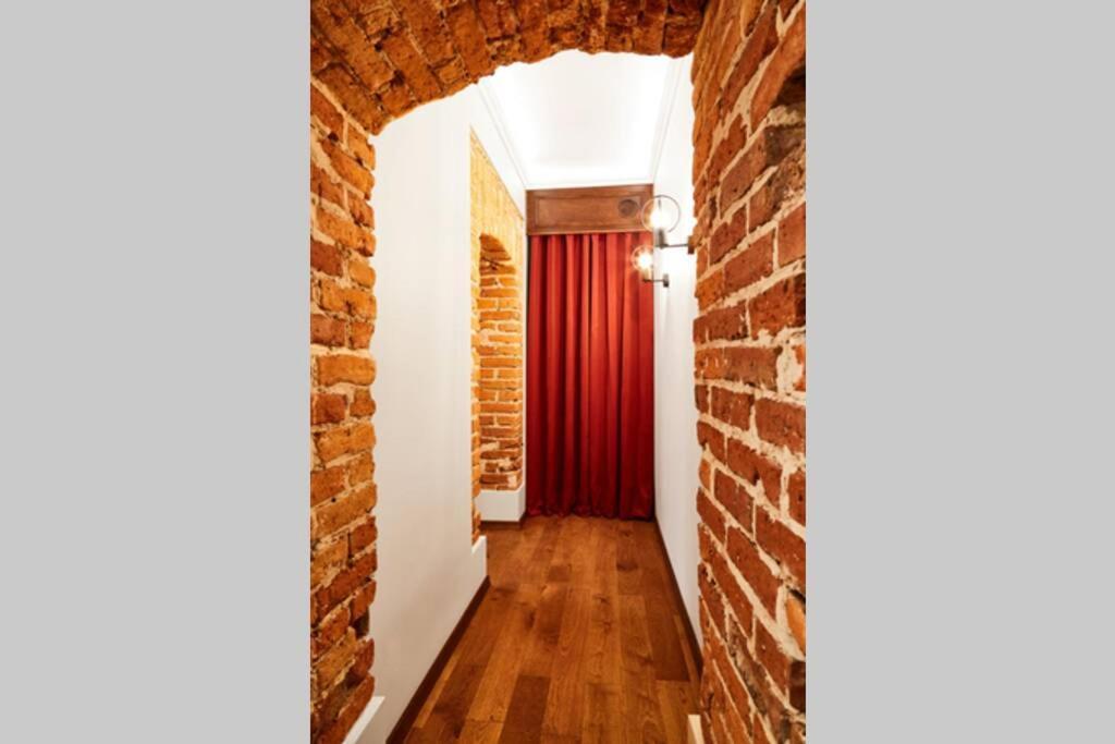 Househost Ii: Studencka Street Appartement *