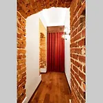 Househost Apartment Ii: Studencka Street