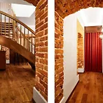 Househost Apartment Ii: Studencka Street