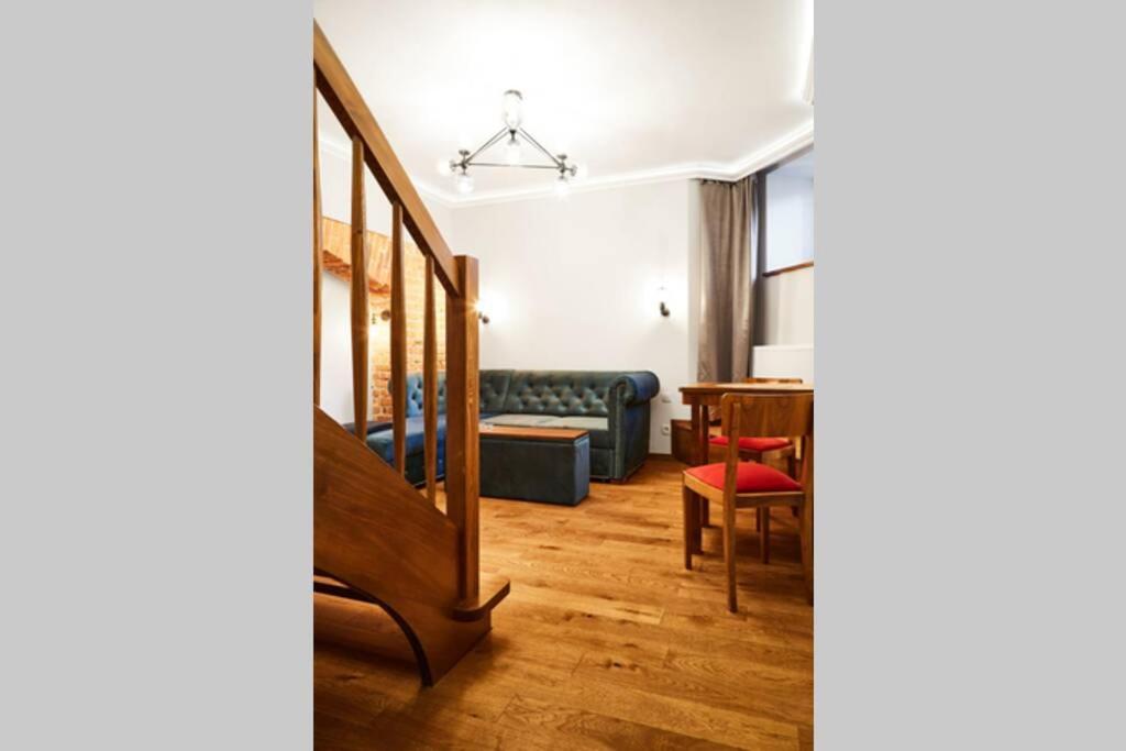 Househost Ii: Studencka Street * Krakau