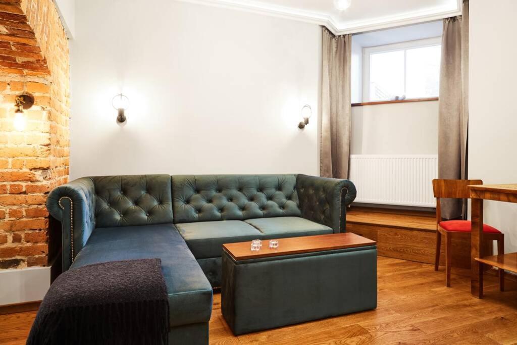Househost Ii: Studencka Street Apartment Krakau