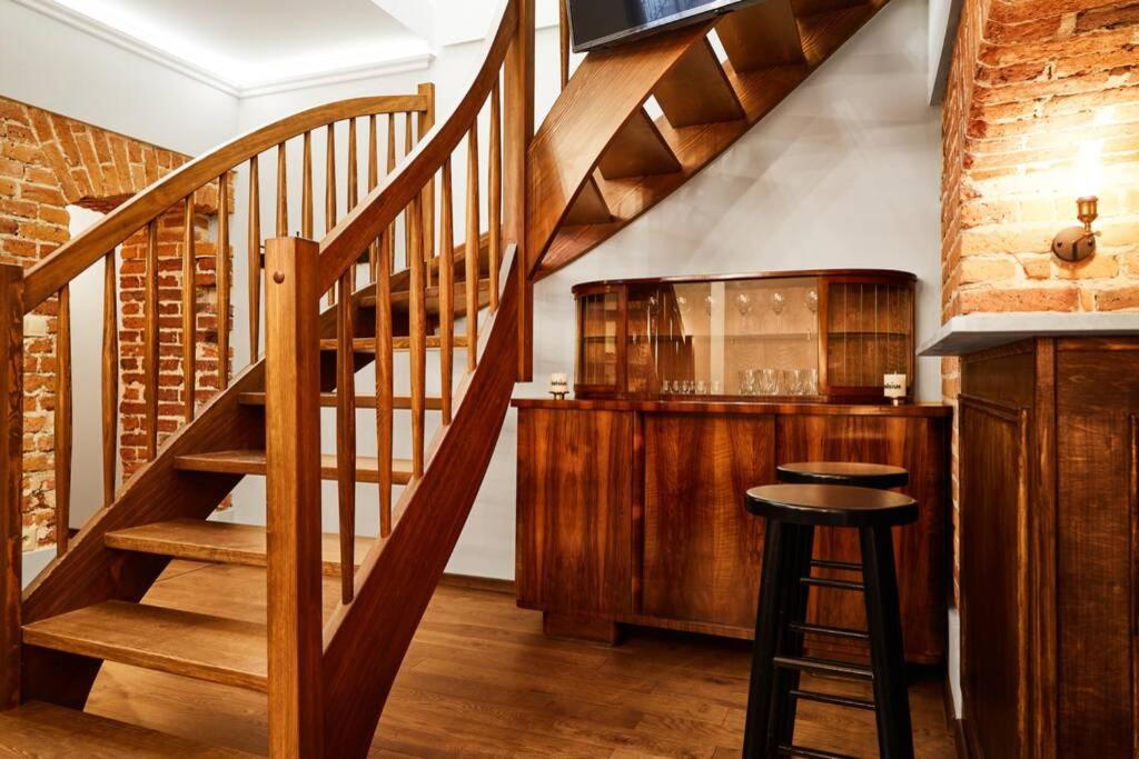 Househost Ii: Studencka Street Apartment Krakau